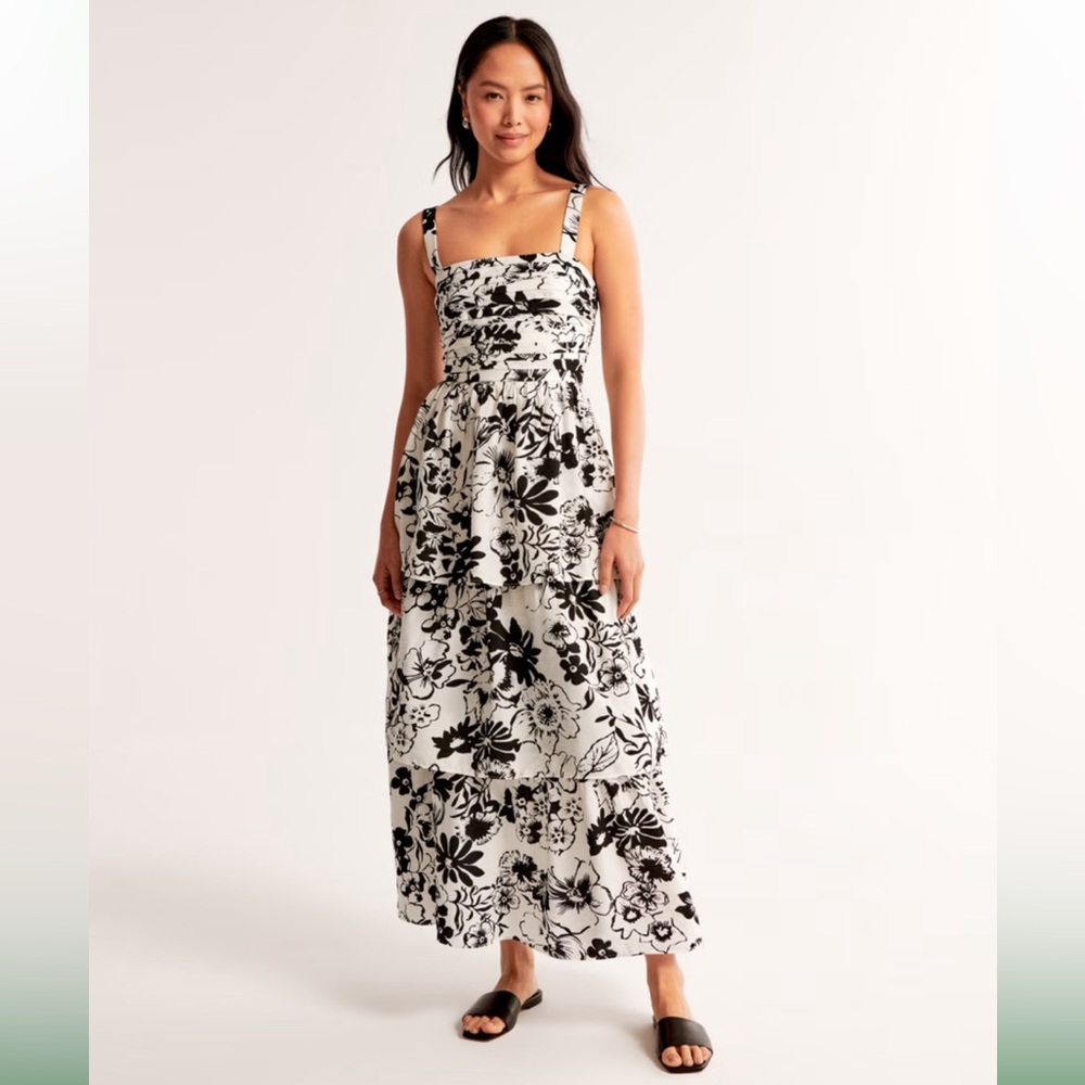 The A&F Emerson Tiered Maxi Dress NWT